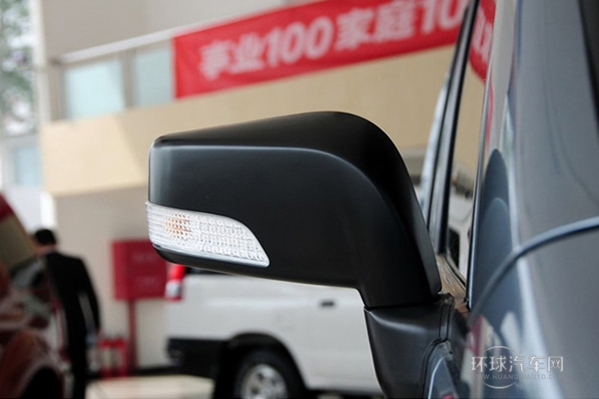 2014款 1.5L 手動標準型7座 國IV