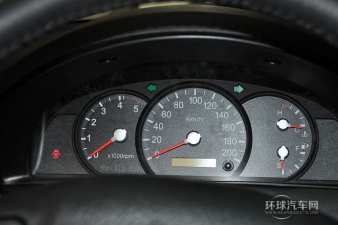 2012款 3.2T至尊版 兩驅柴油豪華型