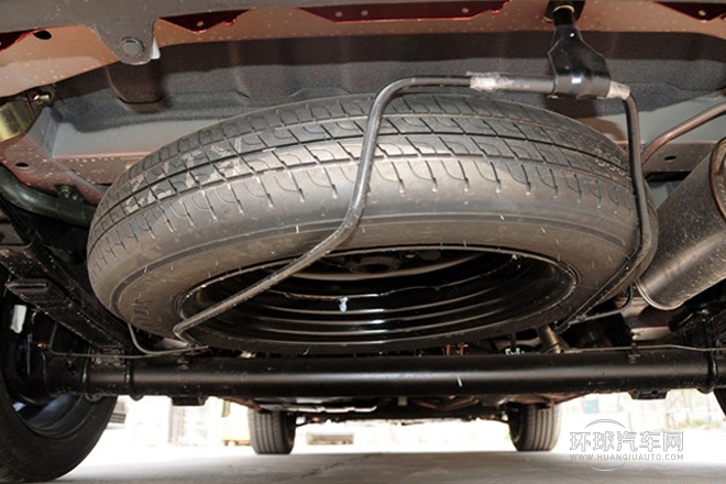 2014款 1.5L 手動標準型5座 國IV