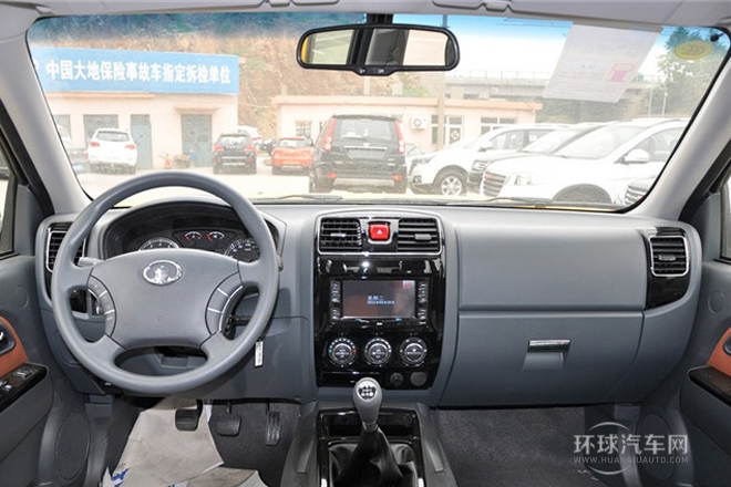 2013款 2.4L歐洲版 兩驅精英型大雙排