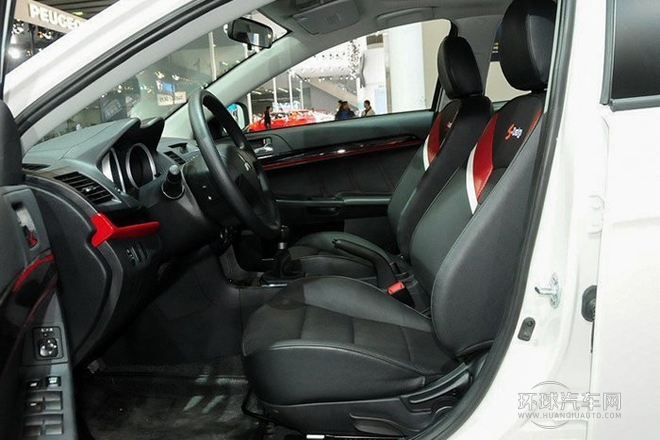 2014款 競速版 1.8L 手動舒適型