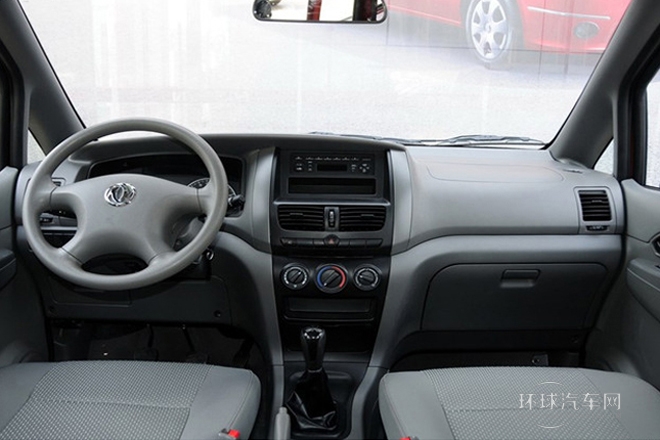 2014款 1.5L 手動標準型5座 國IV