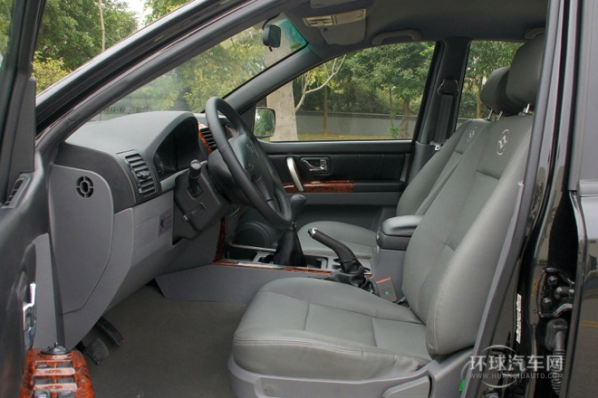 2012款 2.0L 兩驅公務版