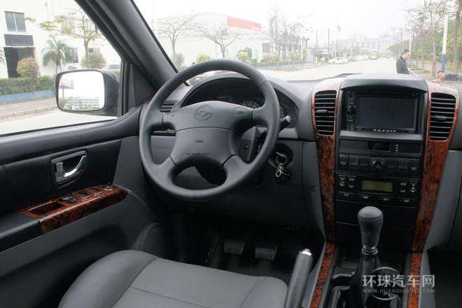 2012款 2.0L 兩驅公務版