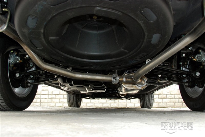 2011款 2.4L 超豪華型