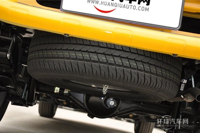 2013款 2.4L歐洲版 兩驅領航型大雙排