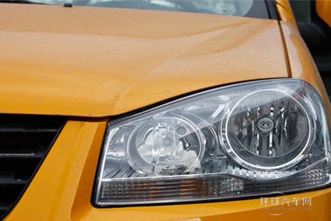 2013款 2.4L歐洲版 兩驅(qū)領(lǐng)航型大雙排