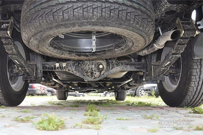 2013款 2.4L歐洲版 四驅精英型小雙排