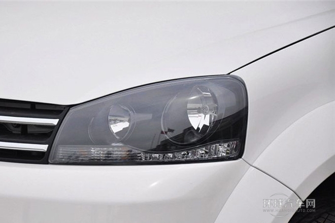 2013款 2.4L歐洲版 四驅精英型小雙排