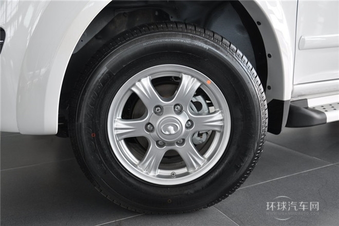 2013款 2.4L歐洲版 四驅精英型大雙排