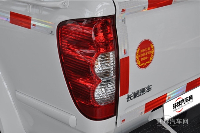 2013款 2.4L歐洲版 四驅(qū)精英型大雙排