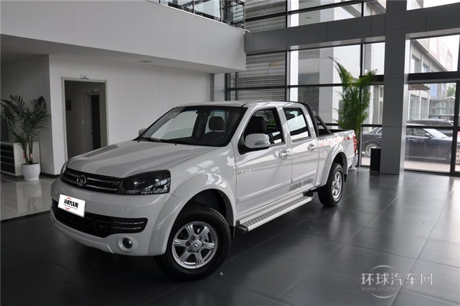 2013款 2.4L歐洲版 四驅(qū)精英型大雙排