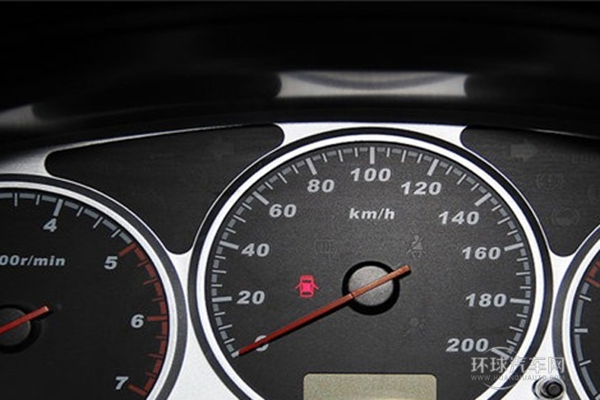 2013款 2.8T歐洲版 兩驅精英型小雙排GW2.8TC