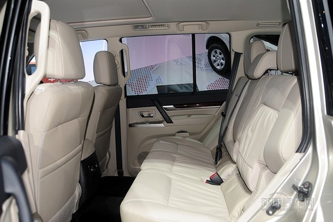 2015款 3.0L 精英版 國V