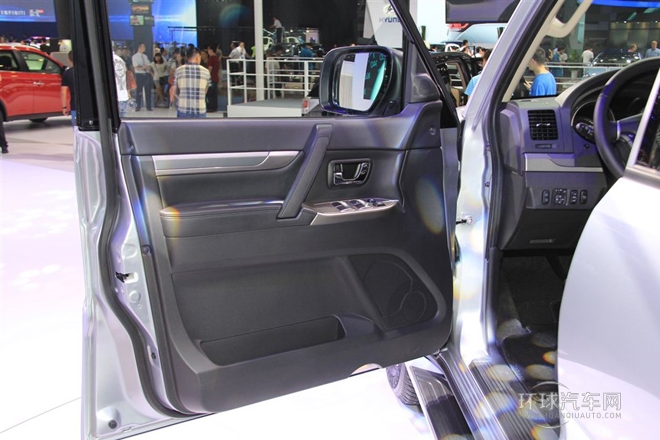 2015款 3.0L 精英超越版 國V