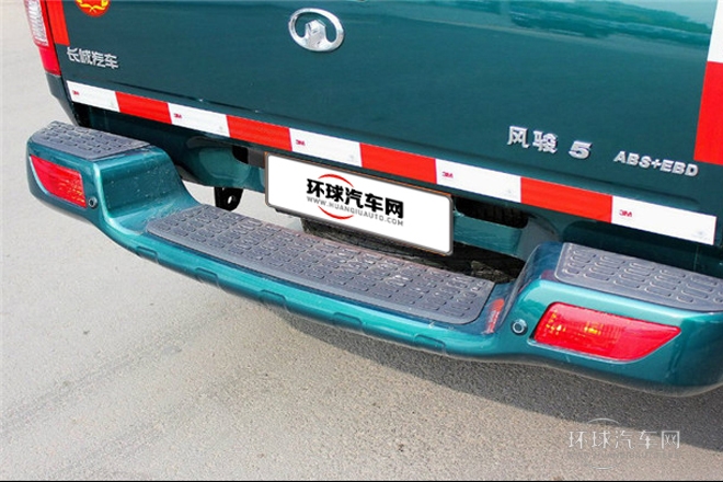 2013款 2.8T歐洲版 兩驅(qū)領(lǐng)航型大雙排GW2.8TC