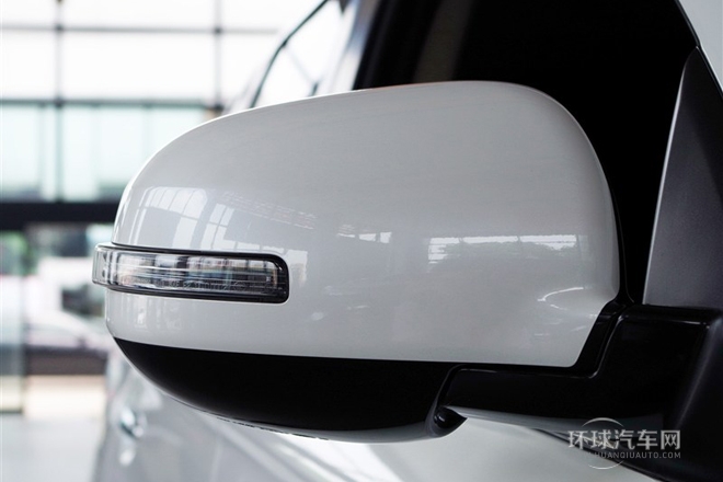 2014款 2.4L 四驅(qū)豪華超值版 7座