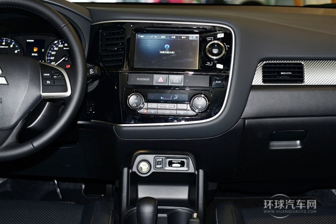 2014款 2.4L 四驅豪華超值版 7座