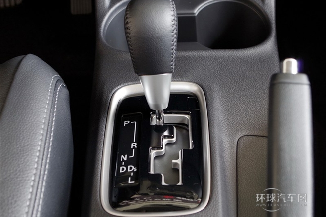 2014款 2.4L 四驅豪華超值版 7座