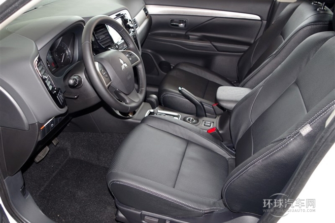 2014款 2.4L 四驅豪華超值版 7座