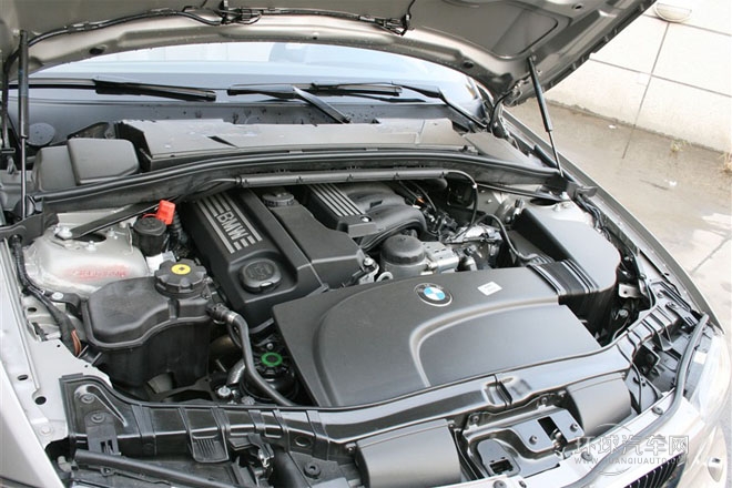 2011款 120i 敞篷轎跑車