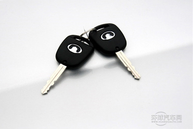 2011款 2.8T商務版 豪華型小雙排