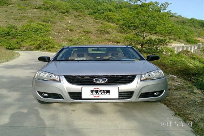 2011款 2.8T商務版 豪華型大雙排