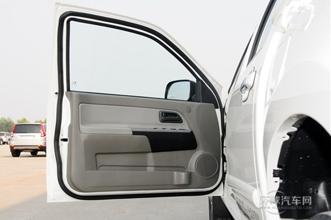 2011款 2.8T商務版 精英型