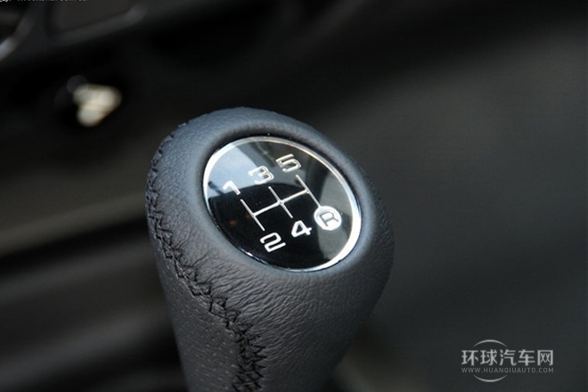 2011款 2.8T商務版 精英型