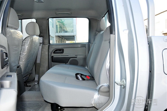 2011款 2.4L公務版 豪華型 兩驅小雙排