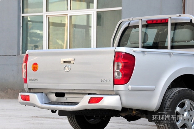 2011款 2.4L公務版 豪華型 兩驅小雙排