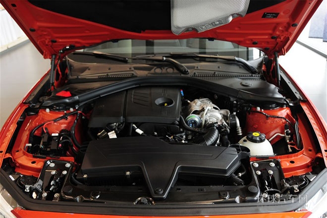 2013款 改款 118i 領(lǐng)先型