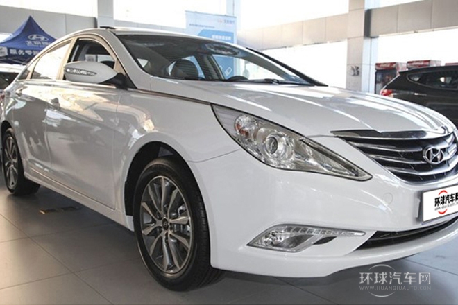 2014款 2.0L 自動領先型