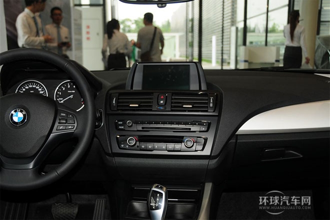 2013款 改款 118i 領(lǐng)先型