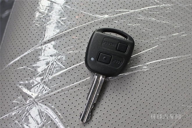 2011款 2.4L公務版 豪華型 兩驅大雙排