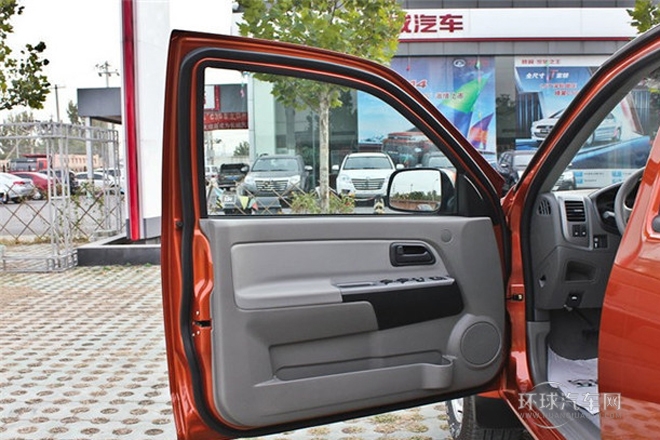 2011款 2.4L公務版 豪華型 兩驅大雙排