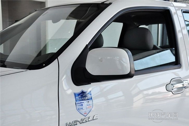 2011款 2.4L公務版 豪華型 四驅大雙排