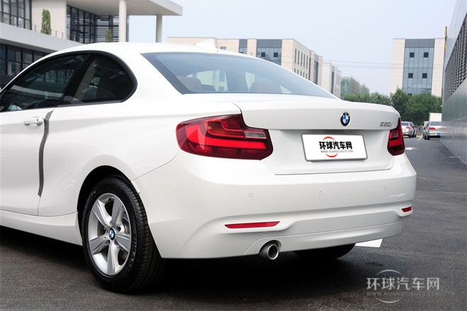 2014款 220i 領先型
