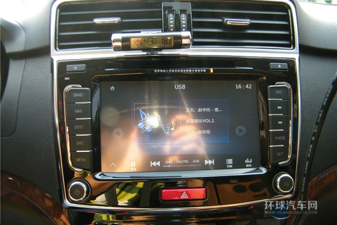 2014款 運(yùn)動(dòng)版 2.0T 柴油 手動(dòng)四驅(qū)精英型