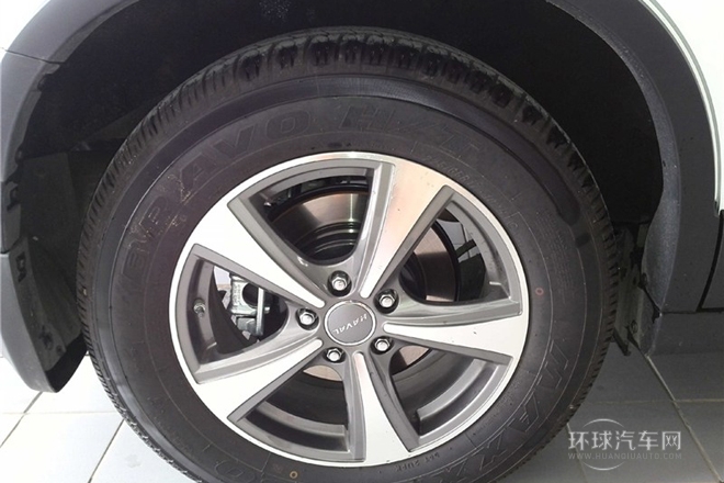 2014款 運(yùn)動(dòng)版 2.4L 自動(dòng)尊貴型