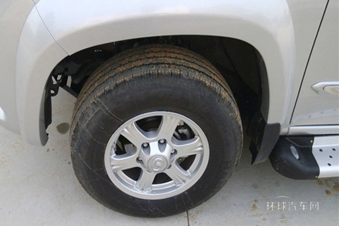 2014款 2.0T兩驅精英型4D20B