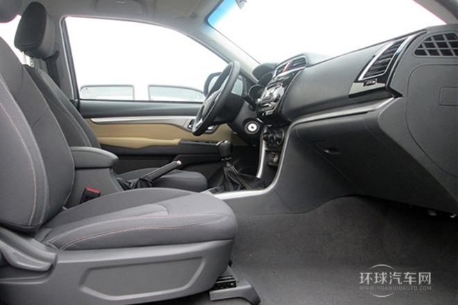 2014款 2.0T兩驅(qū)精英型4D20B