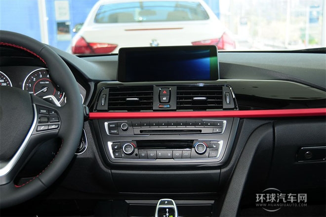 2013款 320i運動設計套裝 旅行版