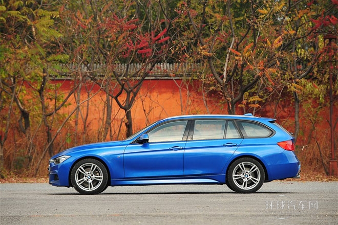 2013款 328i M運(yùn)動(dòng)型 旅行版