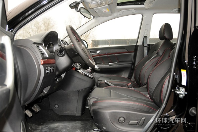 2013款 運動版 1.5T 手動四驅精英型