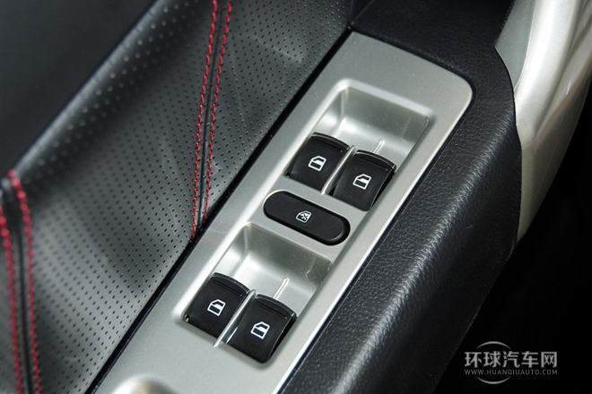 2013款 升級版 1.5T 手動四驅精英型