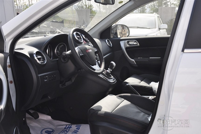 2013款 升級版 1.5T 手動四驅(qū)尊貴型