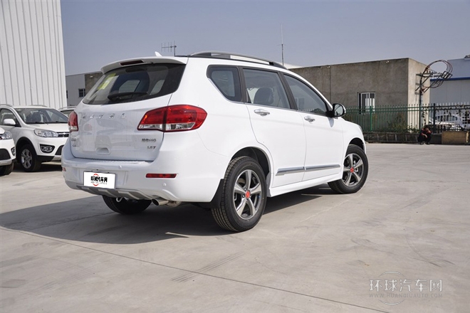 2013款 升級版 1.5T 手動四驅尊貴型