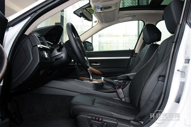 2013款 320i 風(fēng)尚設(shè)計(jì)套裝