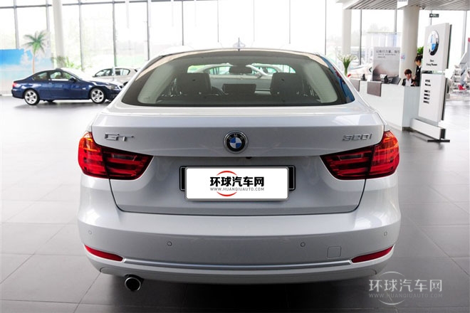 2013款 320i 風(fēng)尚設(shè)計(jì)套裝